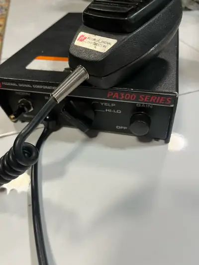 Sistema de megafonía Federal Signal PA300 Series - miniatura 2