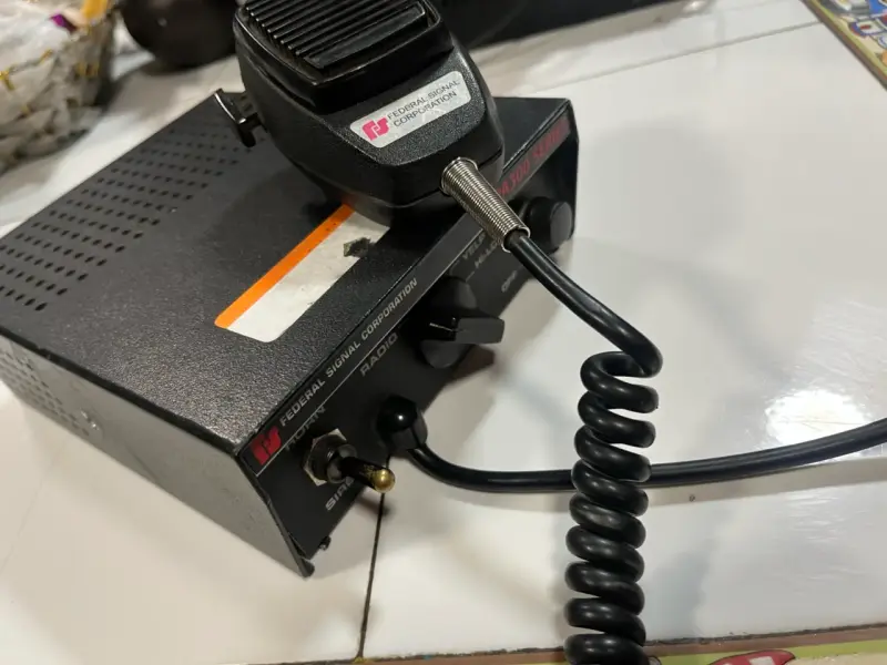 Sistema de megafonía Federal Signal PA300 Series - 4
