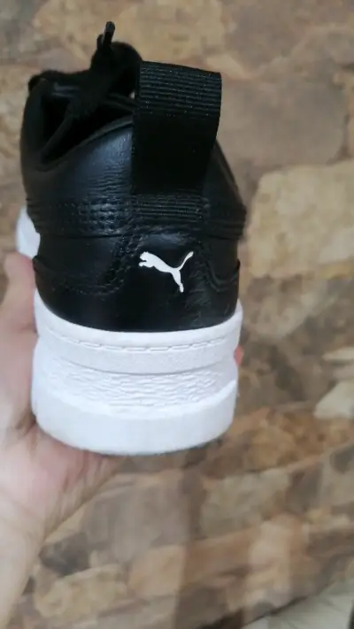 Zapatillas negras Puma para mujer - miniatura 4