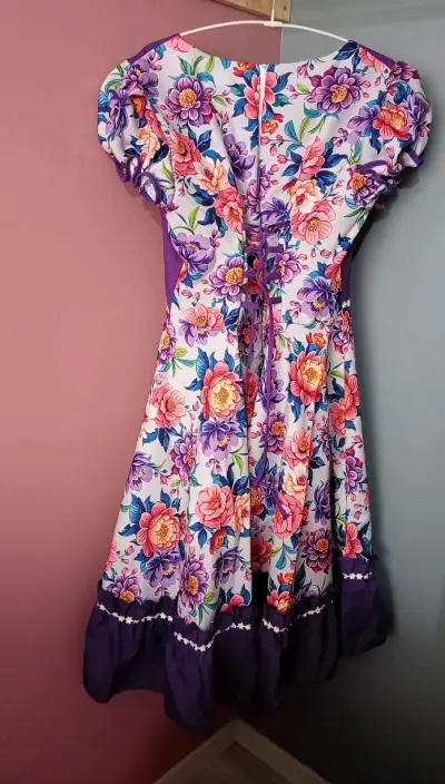 Vestido de huasa talla L - miniatura 2