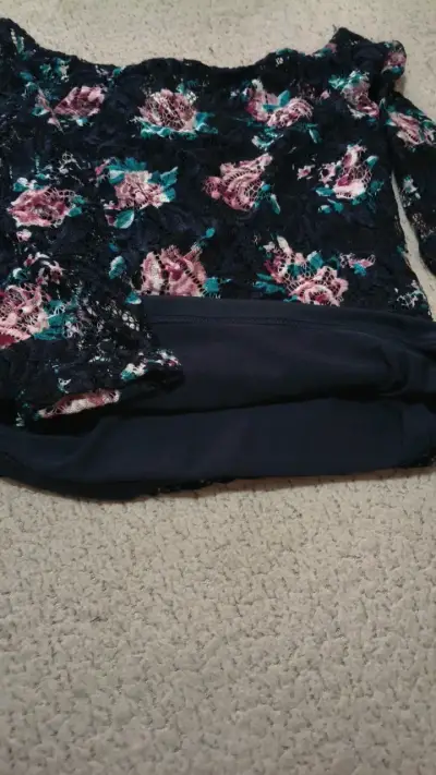 Blusa floral de encaje Freedom talla S - miniatura 3