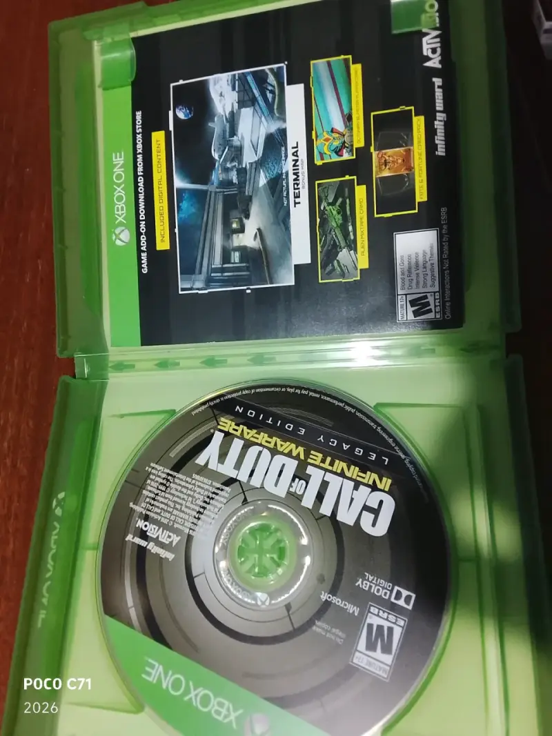 Juego Xbox One Call of Duty Infinite Warfare Legacy Edition - 2