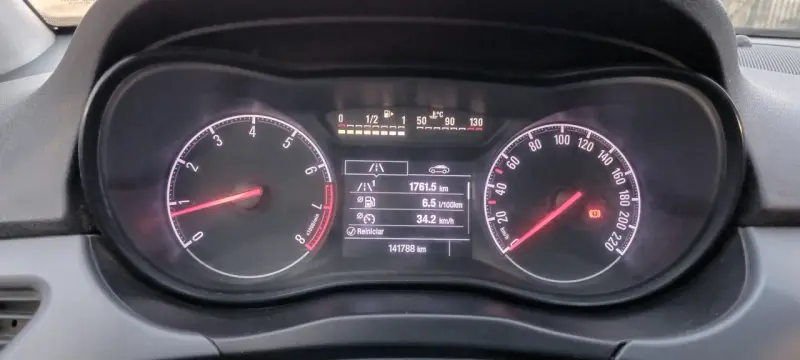 Auto Opel Corsa Enjoy ll hb3 1.4 2016 Aleman - 6