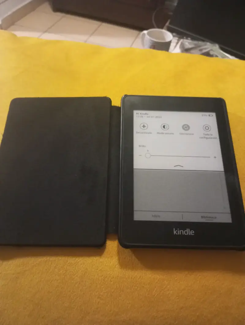 Amazon Kindle Paperwhite (10.ª Generación) 8GB + F - 1
