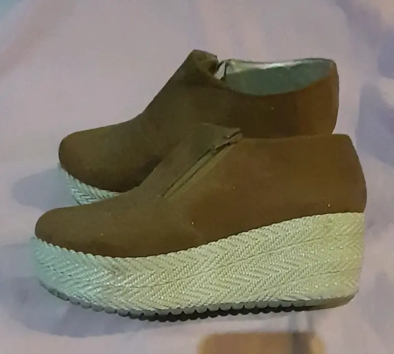 Botines de mujer con plataforma y cierre lateral - 4