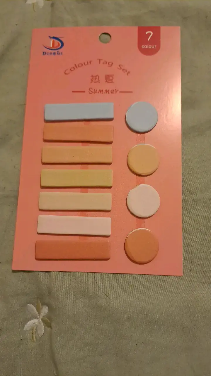 Planificador semanal y post its de colores. - 3