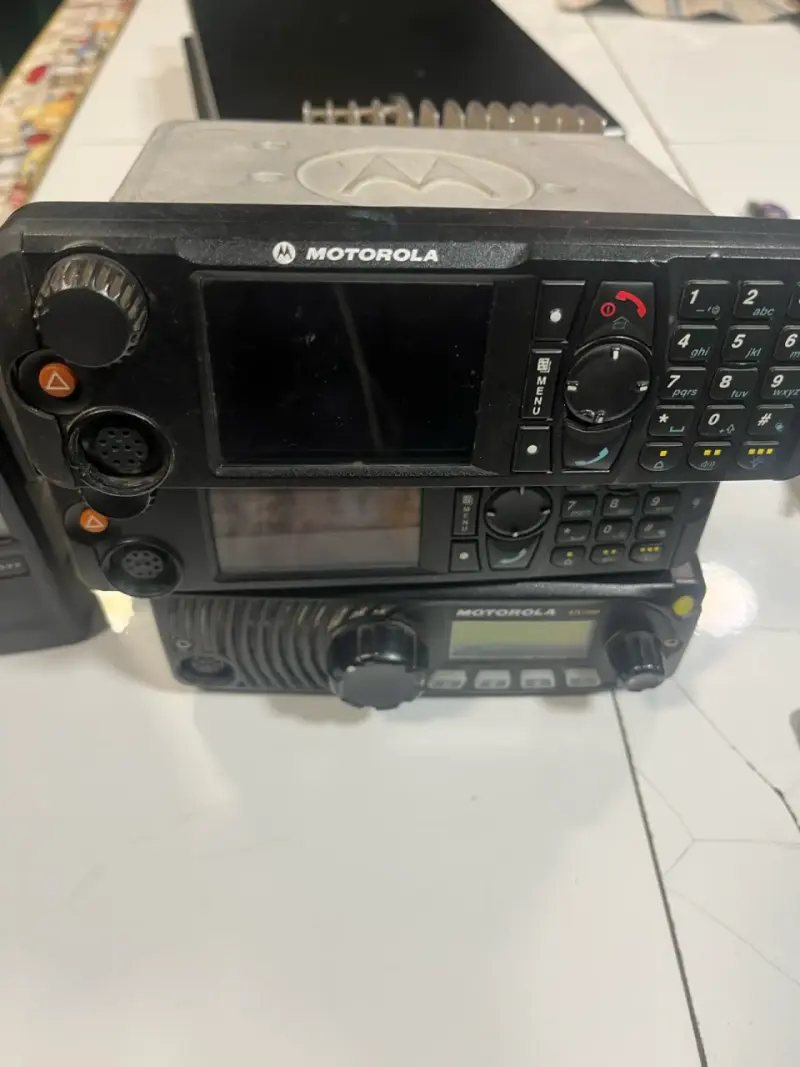 Radios Motorola XTL 1500 profesionales - 2