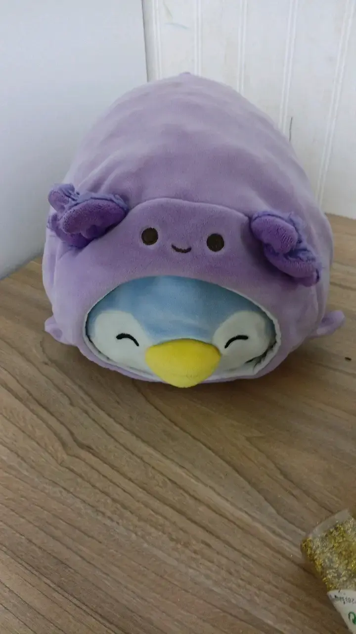 Peluche pingüino morado suave y adorable - 2