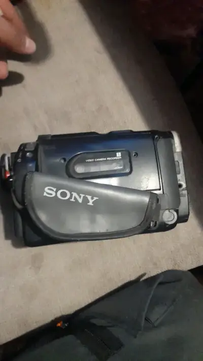 Videocámara Sony Handycam 200x Zoom Digital - miniatura 1