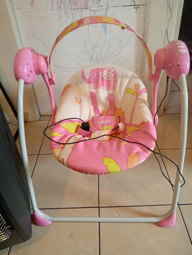 Columpio para bebé Bebesit rosa con diseño de elefante - 2