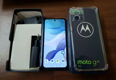 Smartphone Motorola Moto G53 5G con caja - miniatura 1