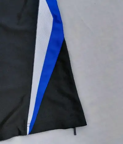 Pantalones deportivos Nike negros y azules - miniatura 3