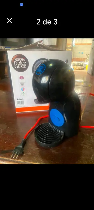 Cafetera Nescafé Dolce Gusto Piccolo XS Negra - miniatura 2