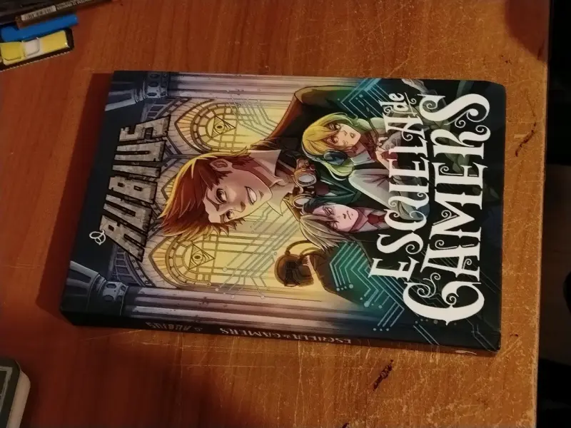 Libro Rubius Escuela de Gamers - 1