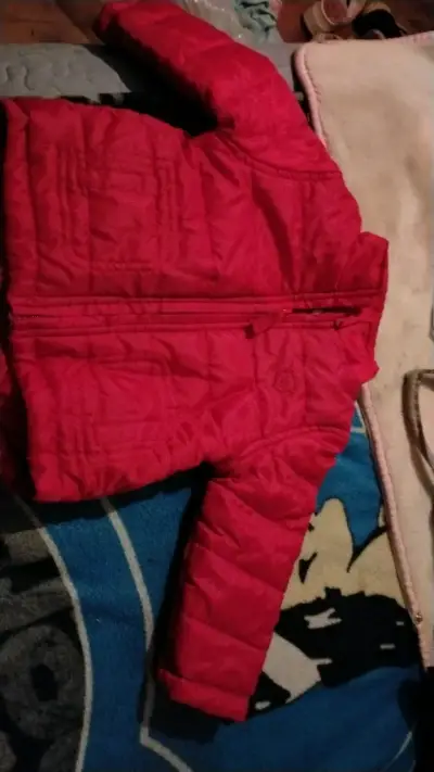 Chaqueta roja para bebé Baby Club - miniatura 1