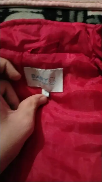 Chaqueta roja para bebé Baby Club - miniatura 3