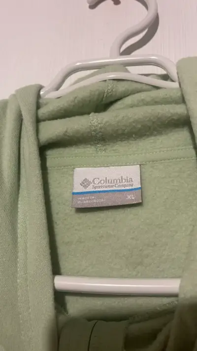 Polerón verde Columbia con capucha - miniatura 2