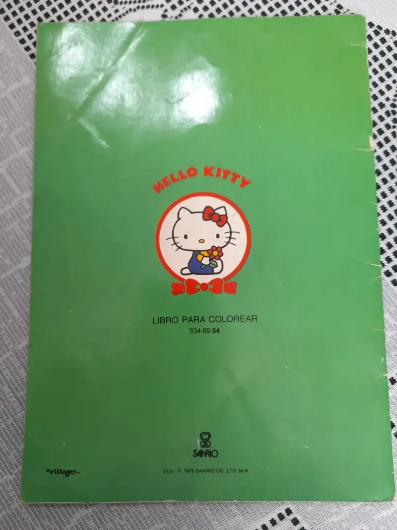 Libro para colorear Hello Kitty con formas y colores - 2