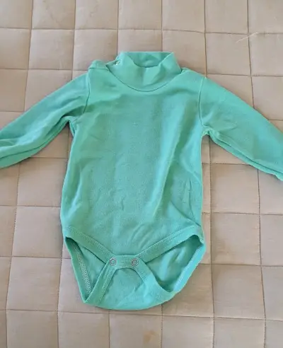 Ropa de bebé verde menta con pies - miniatura 4