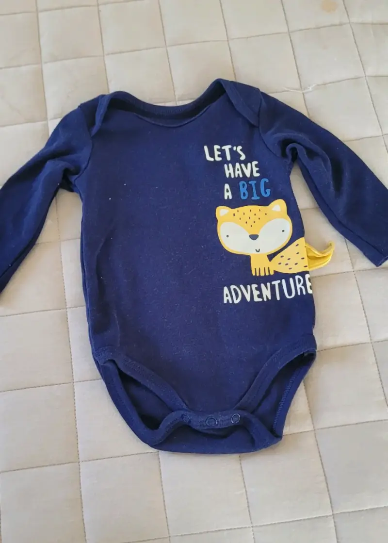 Conjunto de ropa para bebé con diseños variados - 3