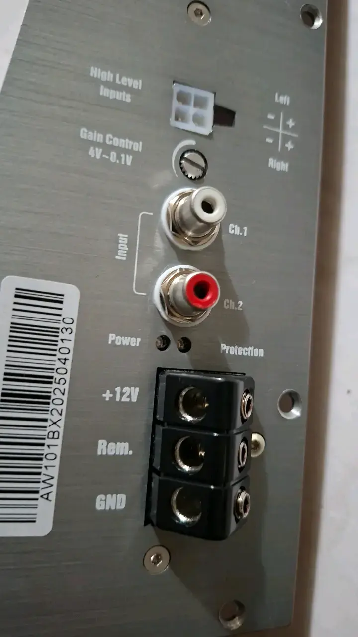 Amplificador Aiwa Clase D 120W RMS - 4