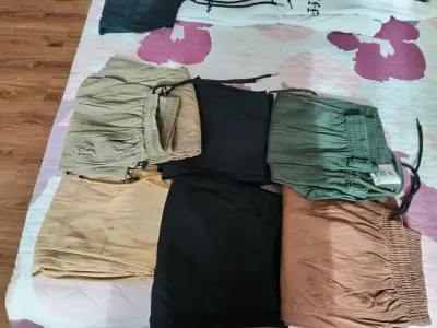 Lote de ropa de hombre - miniatura 2