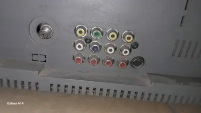 Televisor Philips pantalla plana 29 pulgadas - miniatura 5