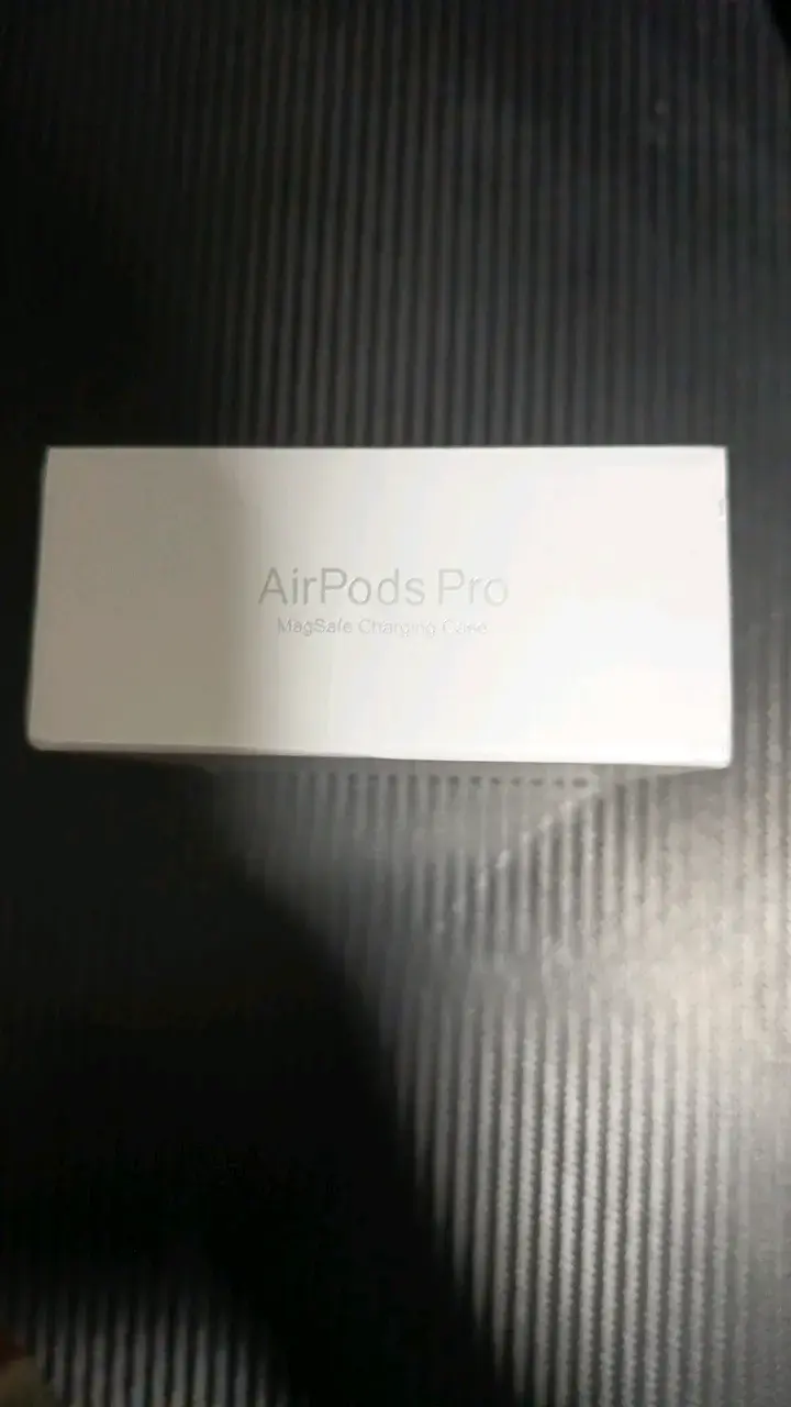 Apple AirPods Pro con estuche MagSafe - 2