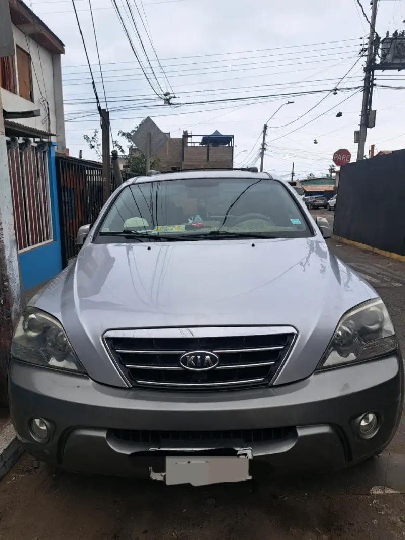 Kia Sorento 2007 en buen estado - 2