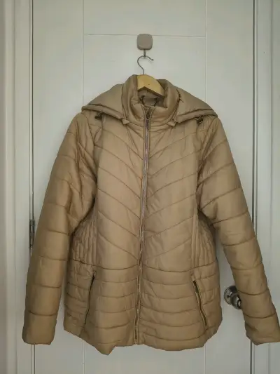 Parka color beige. Marca Lorenzo di Pontti - miniatura 1