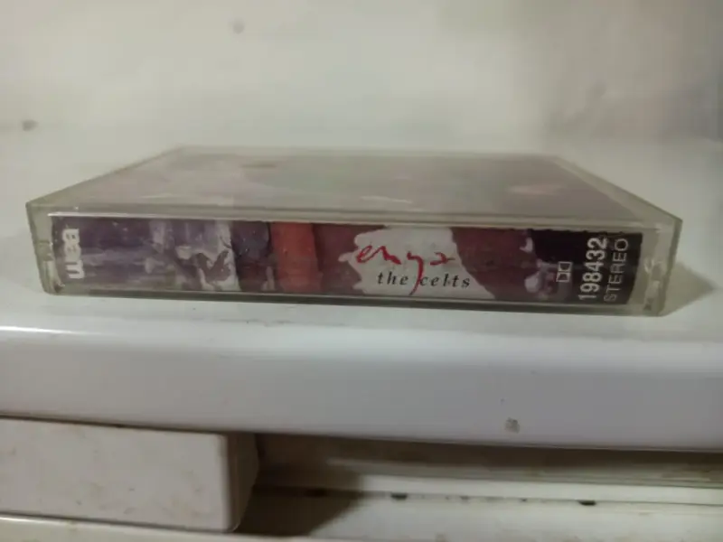 Cassette de música Original Enya The Celts - 3