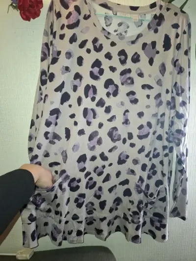 Polera estampada de leopardo Loco Collection - miniatura 2