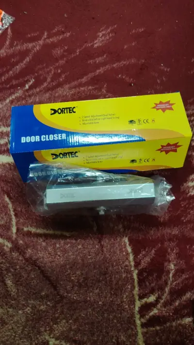 Cierra puertas DORTEC con ajuste de velocidad - miniatura 1