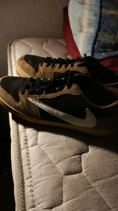 Zapatillas travis scott no og - miniatura 1