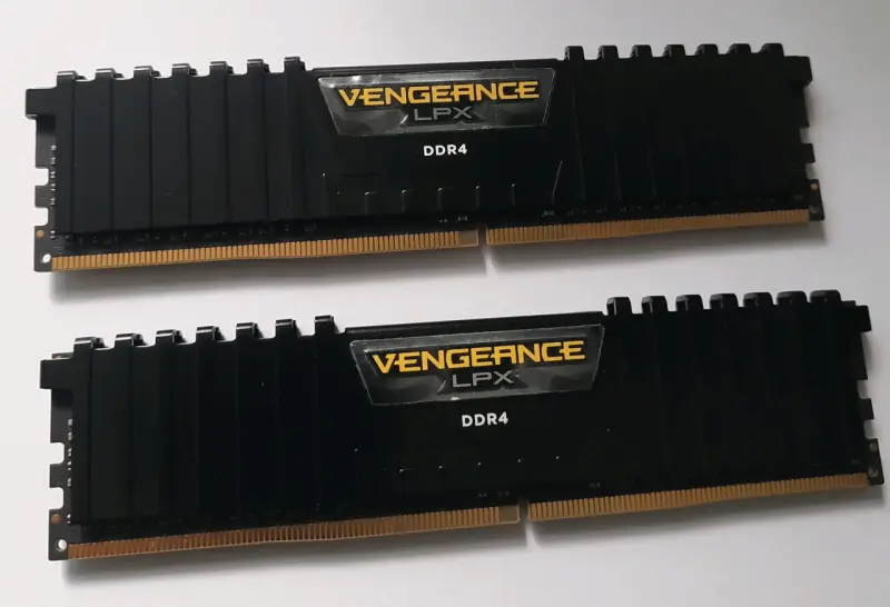 Memoria RAM Corsair Vengeance LPX DDR4 16GB 3200MHz - 2