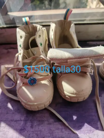 Zapatillas de Niños Blancas Talla 30 - miniatura 1
