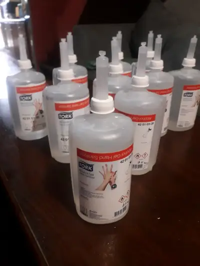 Gel desinfectante de manos Tork 1000 ml - miniatura 1