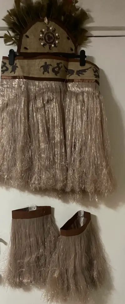 Traje pascuense  y accesorios talla xl - miniatura 1