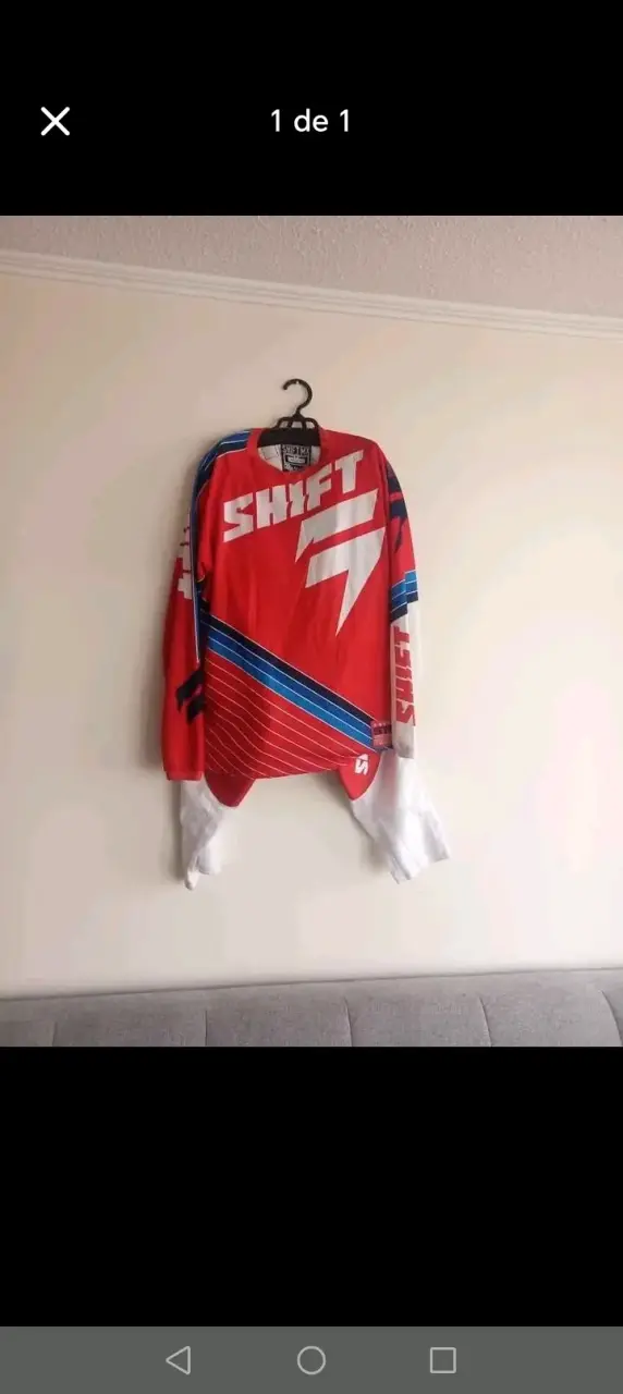 Polera de motocross Shift roja y azul