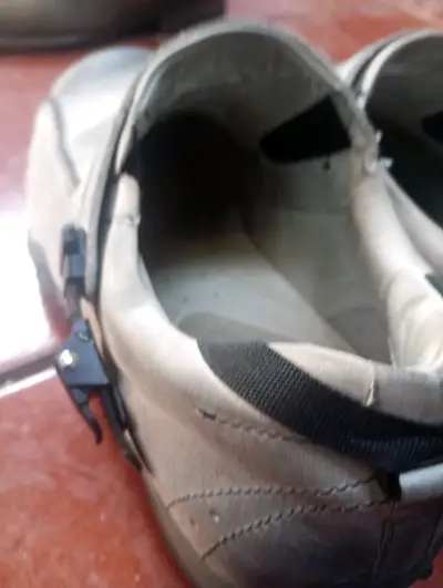 Zapatos de ciclismo Ferracon con suela antideslizante - miniatura 4