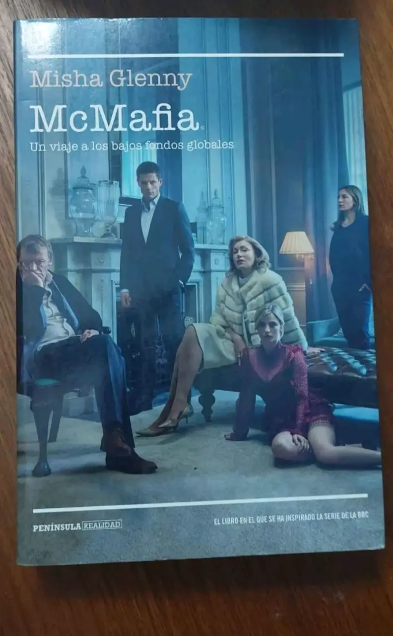 Libro McMafia de Misha Glenny en buen estado