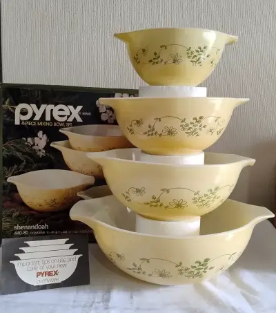 Set de Bowls Pyrex Shenandoah Vintage - miniatura 1