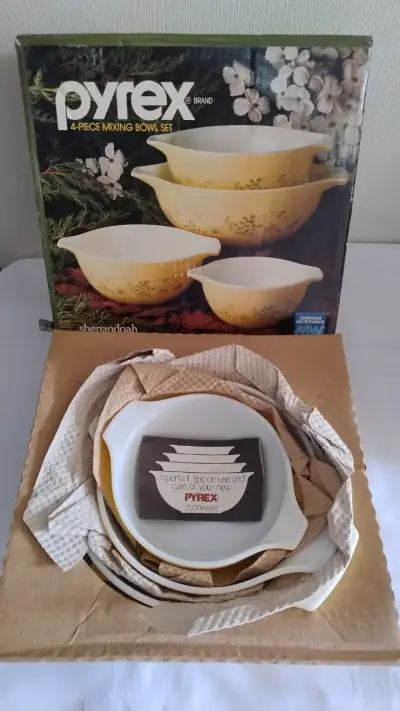 Set de Bowls Pyrex Shenandoah Vintage - miniatura 3