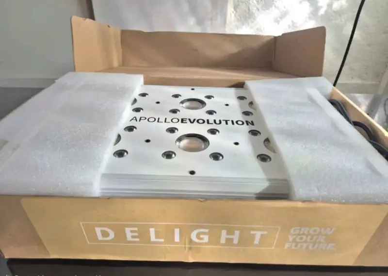 Luz LED de Cultivo Apollo Evolution (180w) - 4