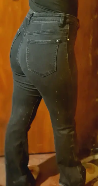 Pantalones Flare negros para mujer elasticados - miniatura 2