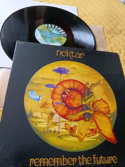 Vinilo Nektar Remember the Future en buen estado - miniatura 1