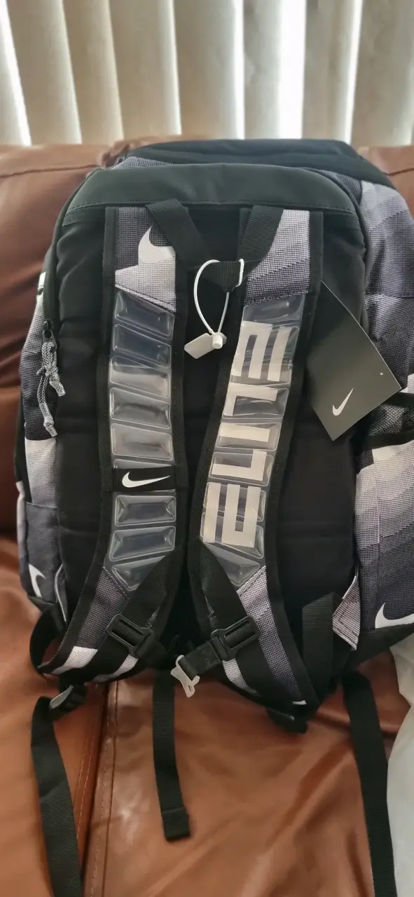 Mochila Nike Élite V2 - 2