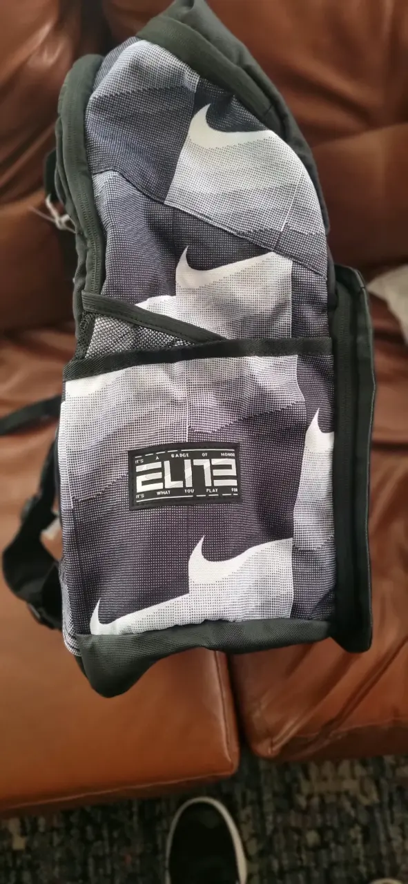 Mochila Nike Élite V2 - 3