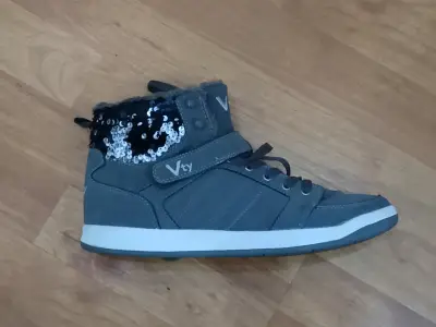 Zapatillas mujer grises con lentejuelas Vty - miniatura 1