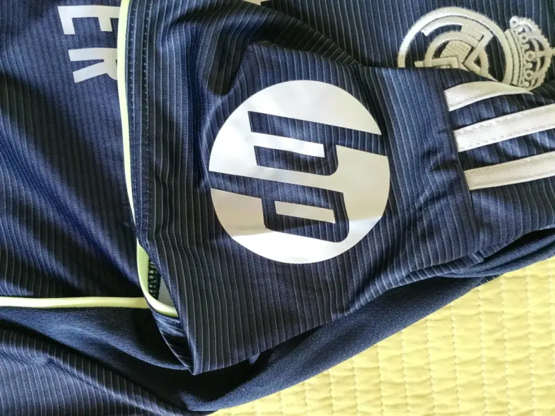 Camiseta fútbol real Madrid - 3